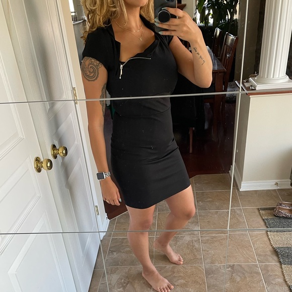 Little black dress! - Picture 2 of 4